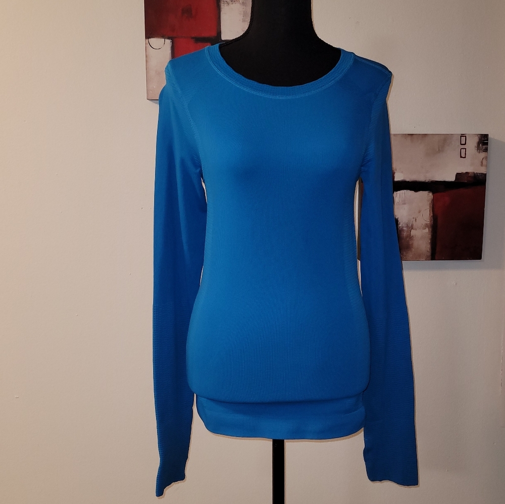 NWNT- Theory Long sleeved Thermal with Thumbholes